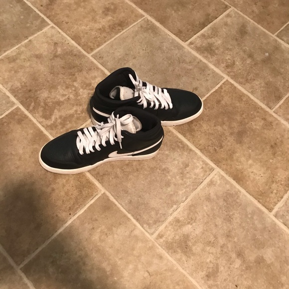 Shows - Picture 4 of 4